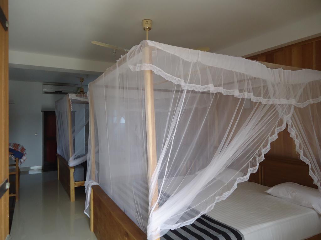 Sky Garden Mini Hotel Mirissa Exterior foto