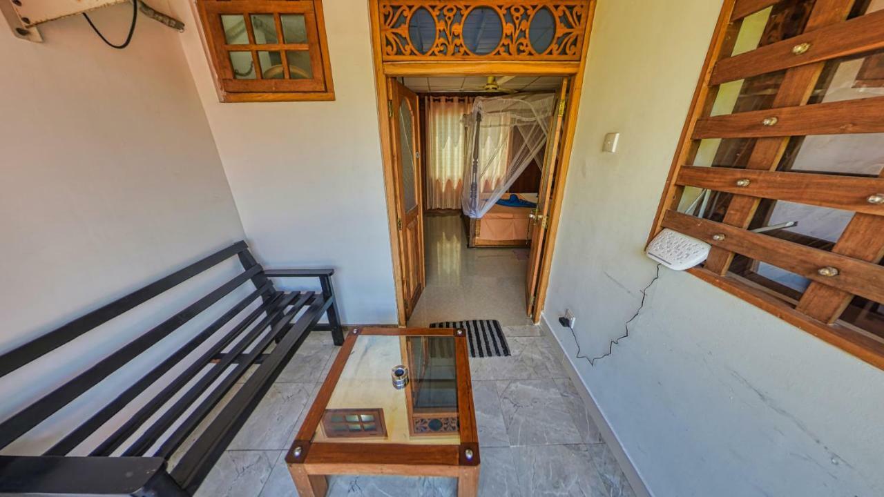 Sky Garden Mini Hotel Mirissa Exterior foto